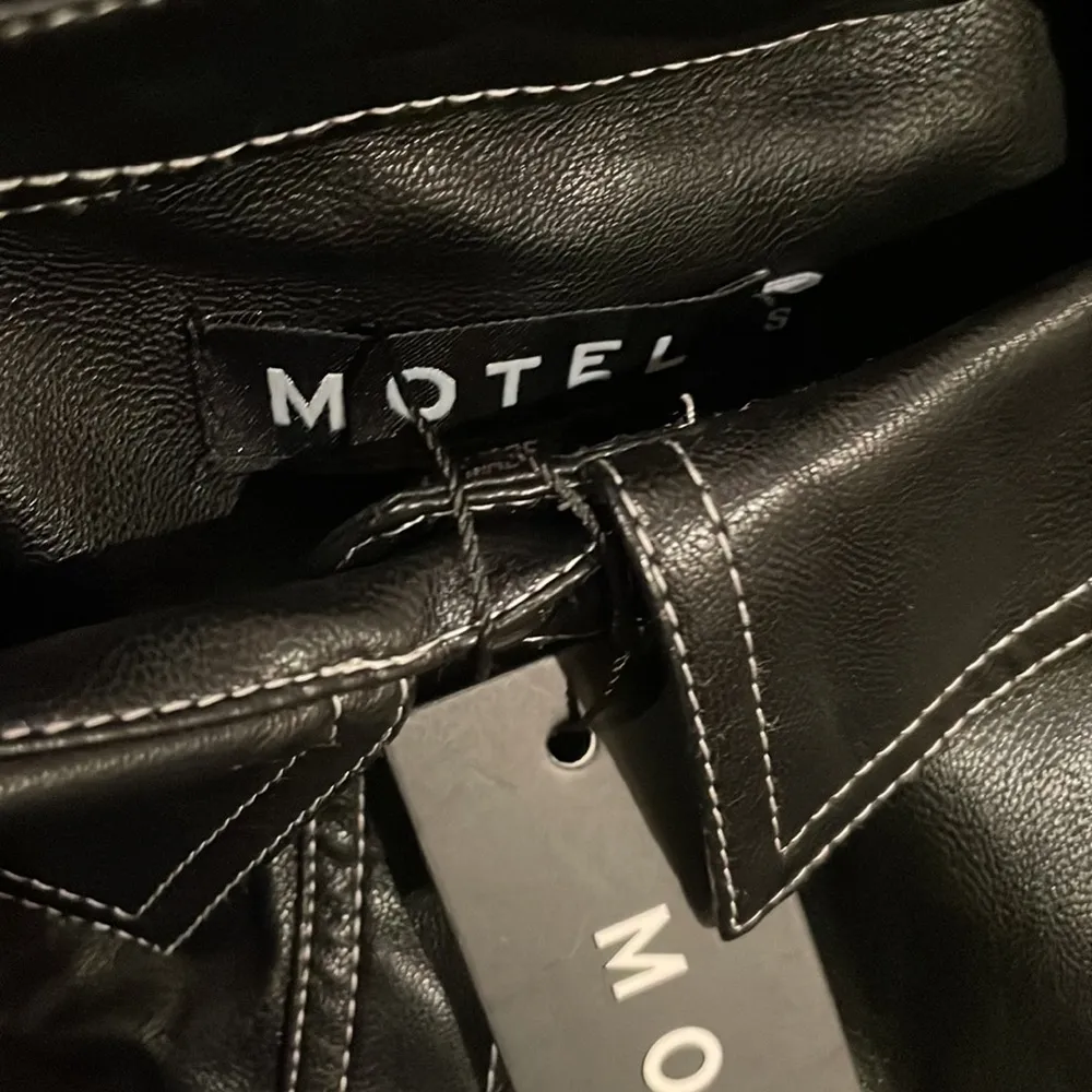 NWT motelrocks lumber shirt jacket leather contrast trim shacket thin small - Image 3