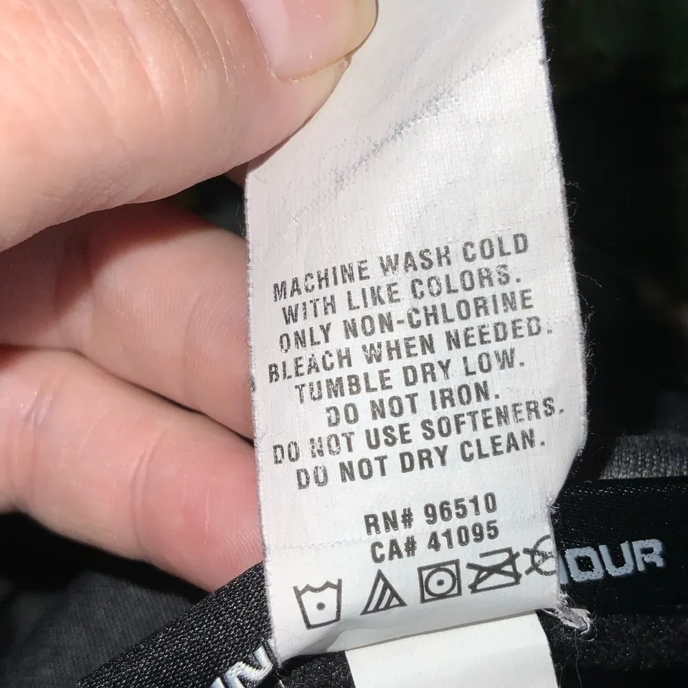 Under Armour Black Hoodie Drawstring Hood Front Kangaroo Pocket SP - Image 6