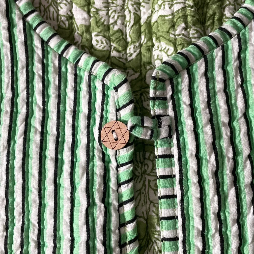 Bohemian Reversible Quilted Kantha Jacket Size Medium/Large - Image 10