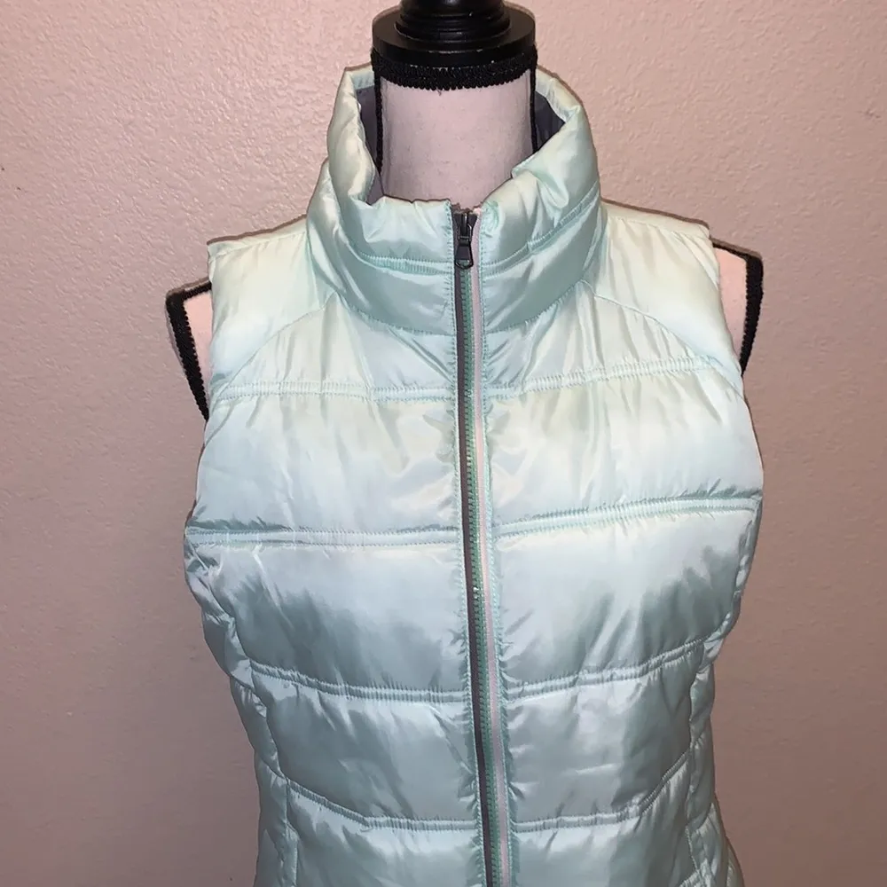 SO  light blue winter warm puffer vest - Image 2