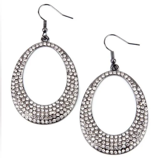 Storybook Bride Black Earrings (169) - Image 2