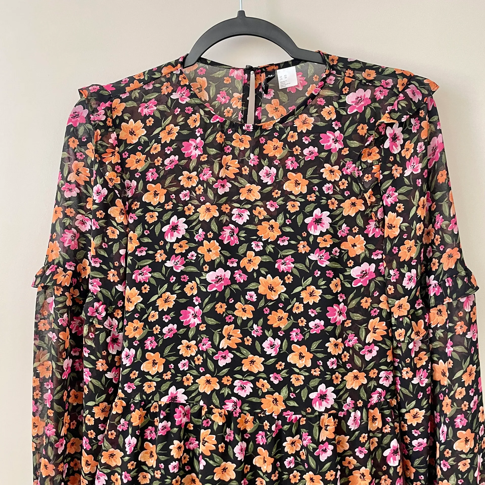 H&M Women’s Ruffle Trim Floral Midi Dress XS - Image 4