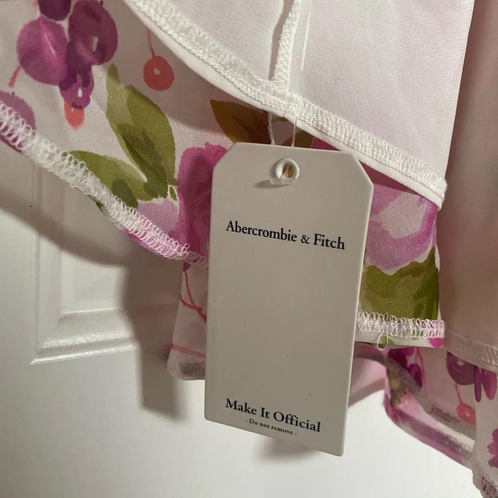 Abercrombie & Fitch Pink and Red Floral High-Low Dress Size Small Tall - Image 3