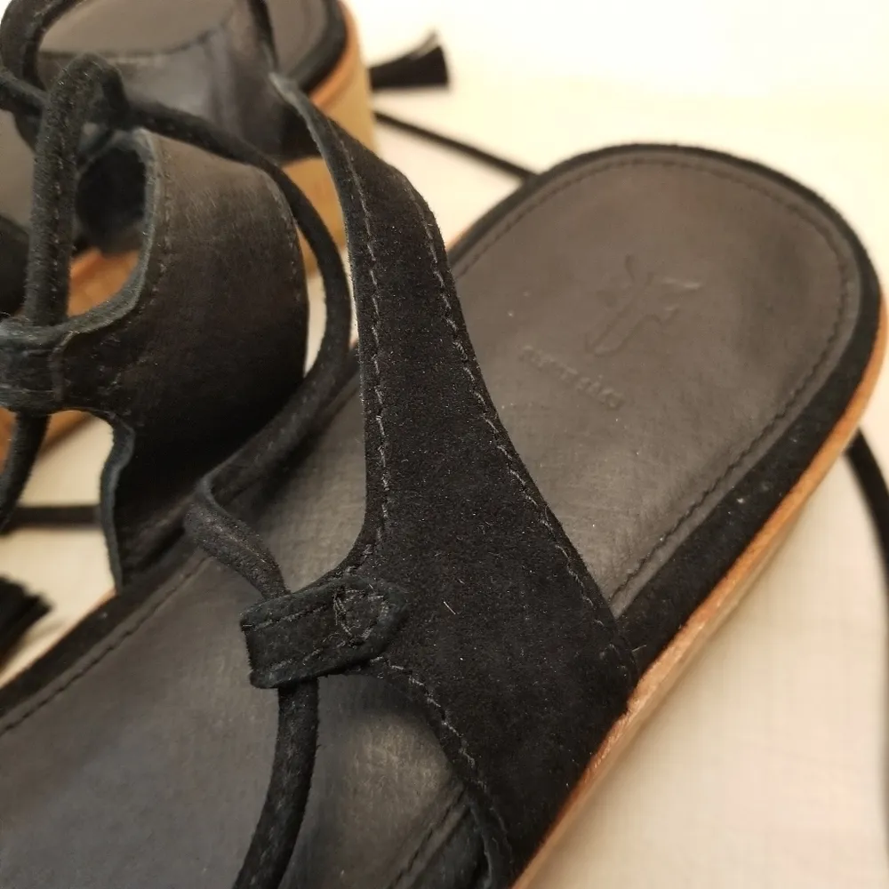 {9.5M} Frye Miranda Gladiator Platform Tie Wrap Sandals Black Suede Cork - Image 7