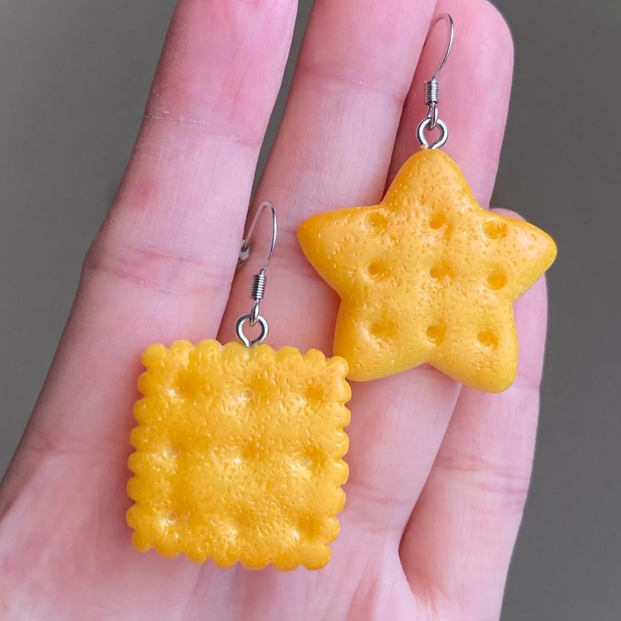 Kawaii harajuku y2k style biscuit earrings🩷 - Image 7