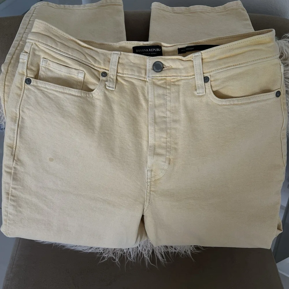 Banana Republic Straight leg Ankle Jeans Women (30x27) Cream High Rise NWOT - Image 5