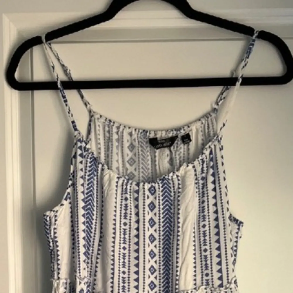 Mile Gabrielle Tiered Dress - Sleeveless Casual Sundress Blue White - Size S - Image 3