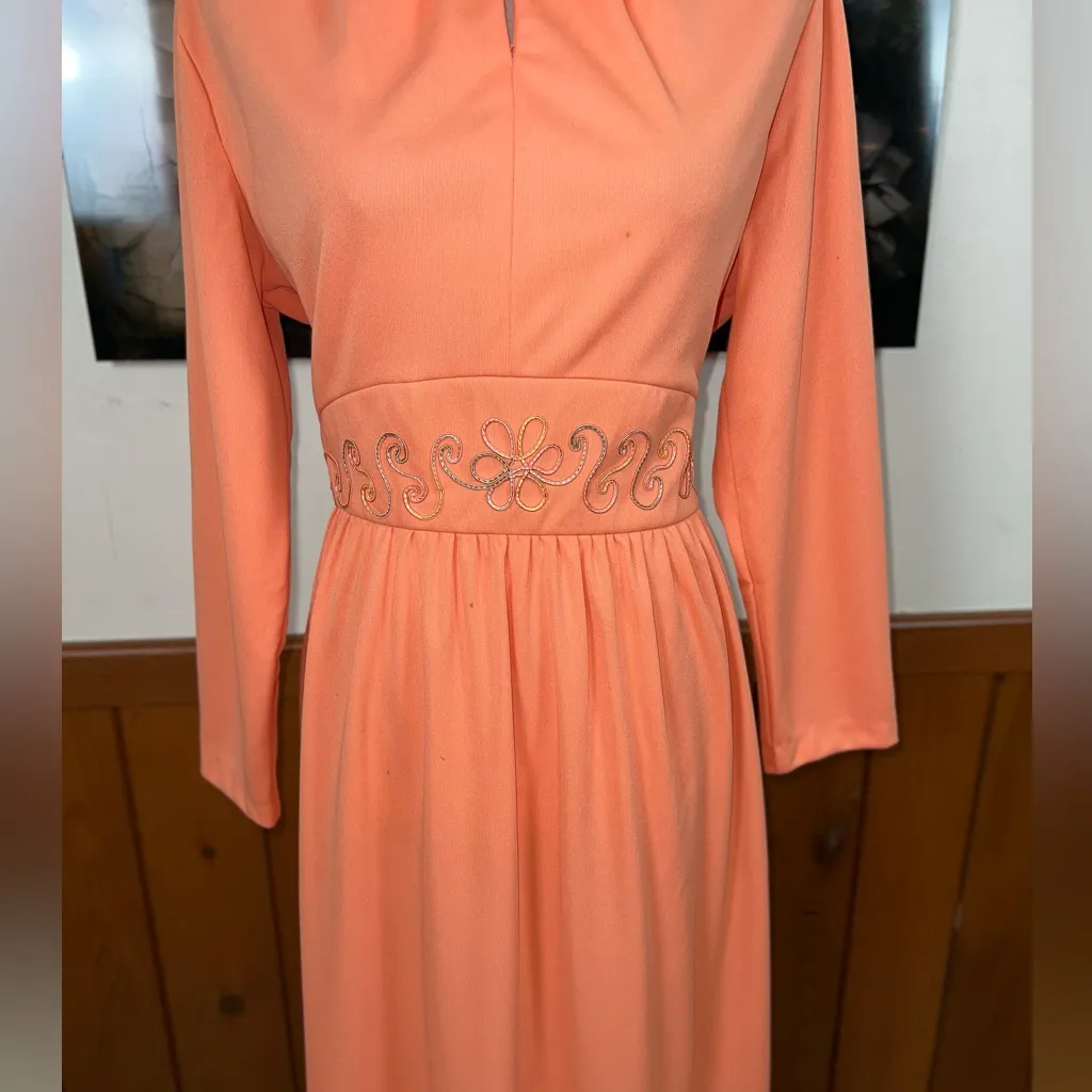 Darling Vintage 1970s Polyester Maxi Dress! Size 18 - Image 5