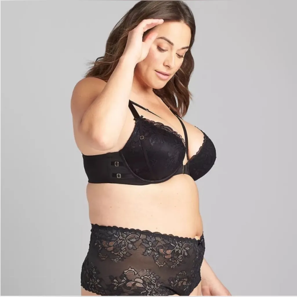 Cacique Shimmer Black Lace Strappy Front-Close Boost Plunge Bra Sz 44DD - Image 2