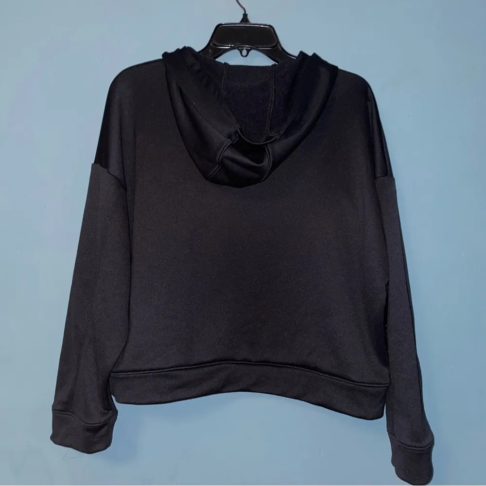 Under Armour Loose Fit Hooded Crop Sweatshirt Size Medium - Image 6