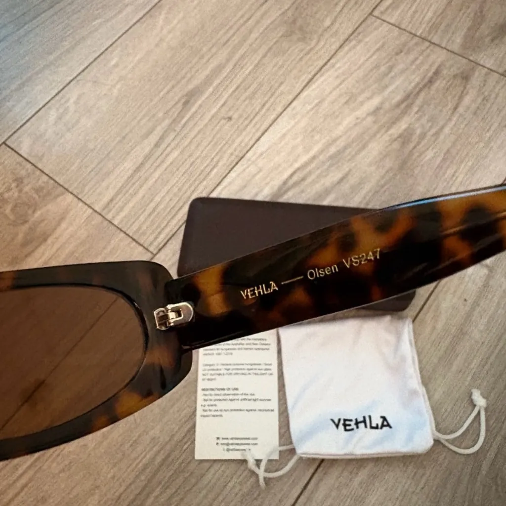 Vehla Olsen Choc Tort sunglasses Brown - Image 5