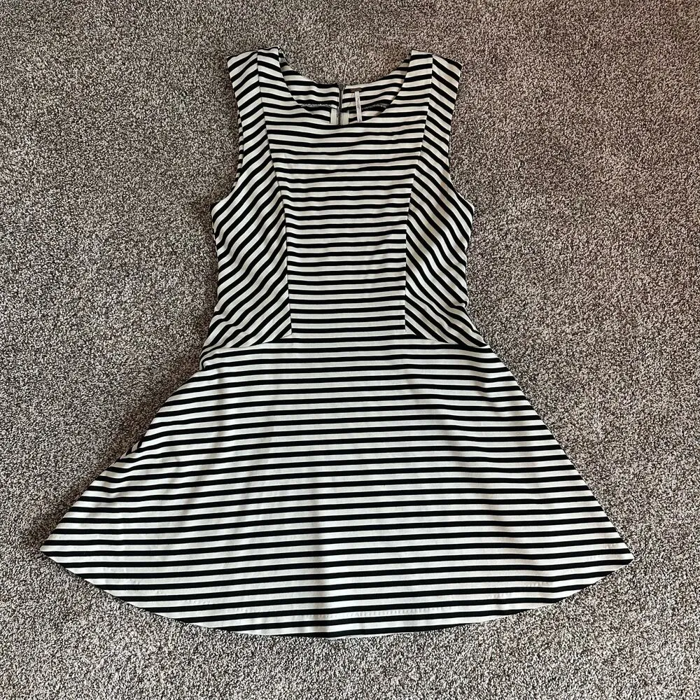 Free People black and white striped mini a-line dress size L - Image 6