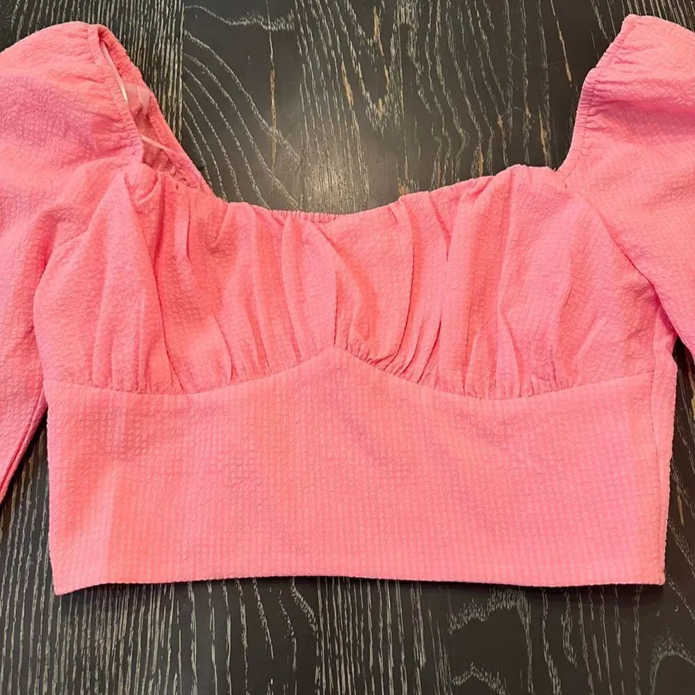 ASTR The Label Pink Sweetheart Small Crop Top Long Lantern Sleeve Shirred Bodice - Image 4