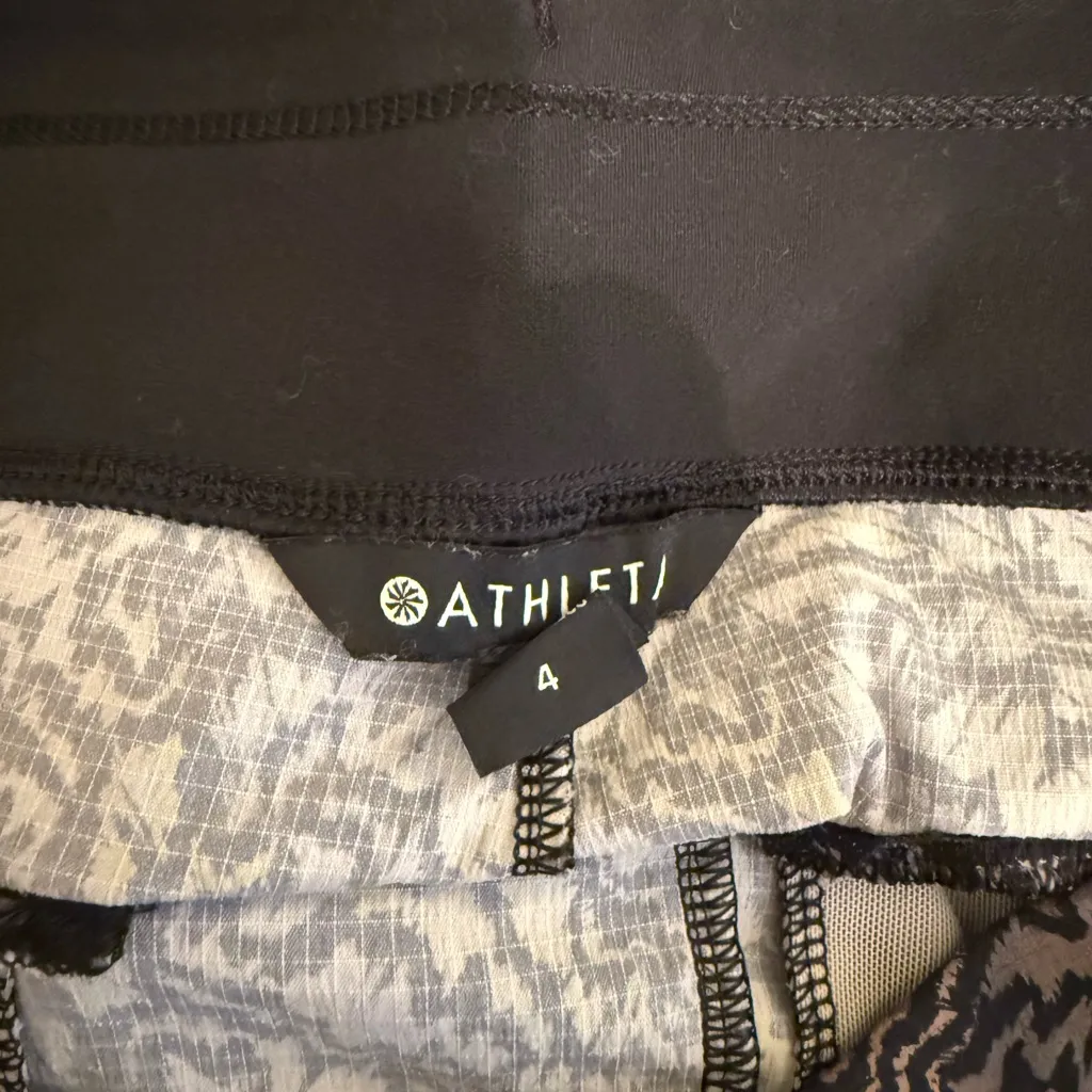 Athleta‎ Trekkie North Printed Jogger - Image 5