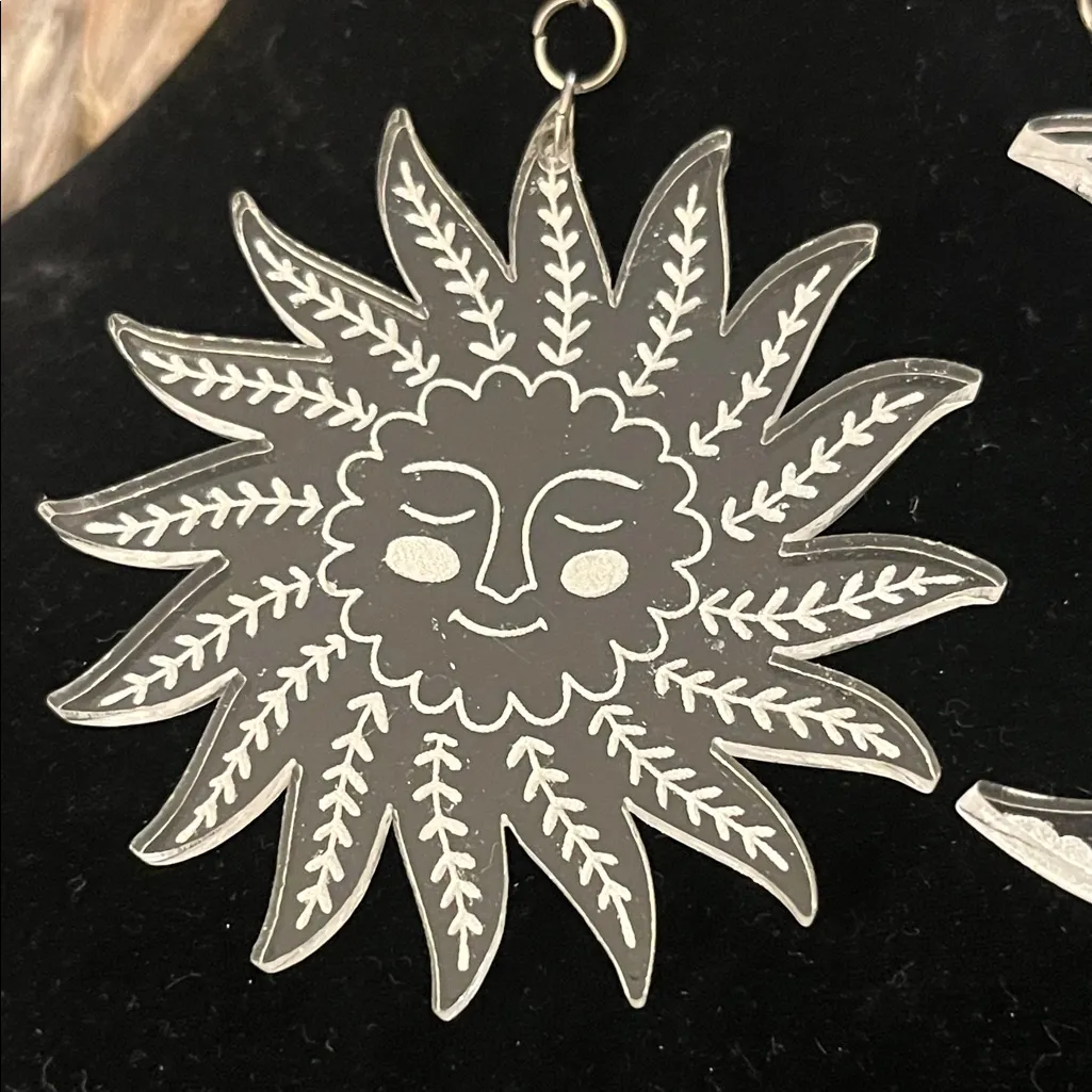 Mini Kitty Sun and Moon Acrylic Earrings Silver - Image 2