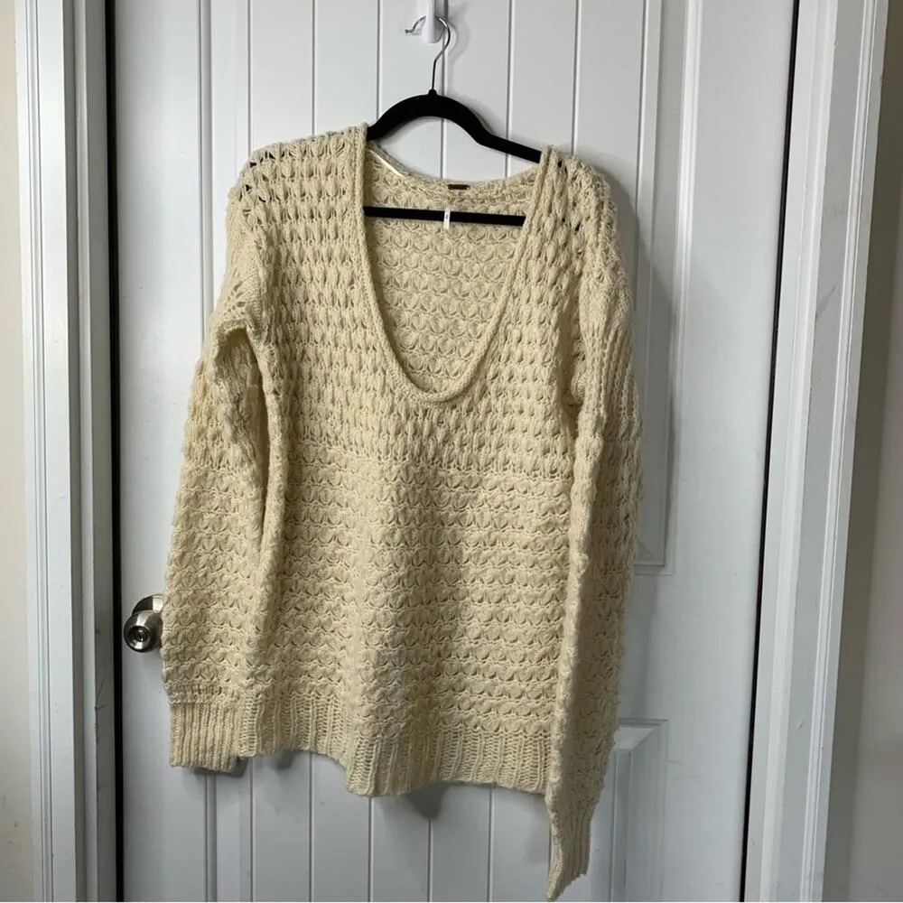 Free People cream wool open knit sweater crashing‎ wave blogger favorite XS - Image 4