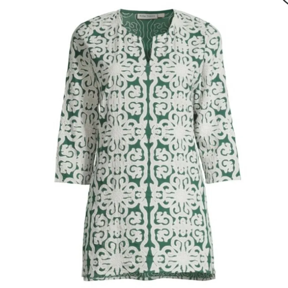 Roller Rabbit Appricus Kurt’s top or mini dress. Green with white appliqué. Med - Image 3