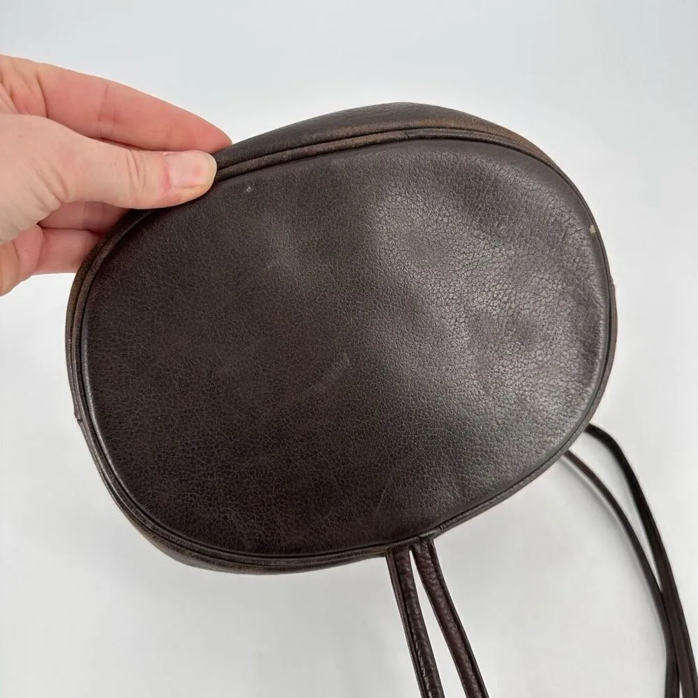 Stone‎ Mountain Dark Chocolate Brown Pebbled Leather Brass Grommet Bucket Bag - Image 5