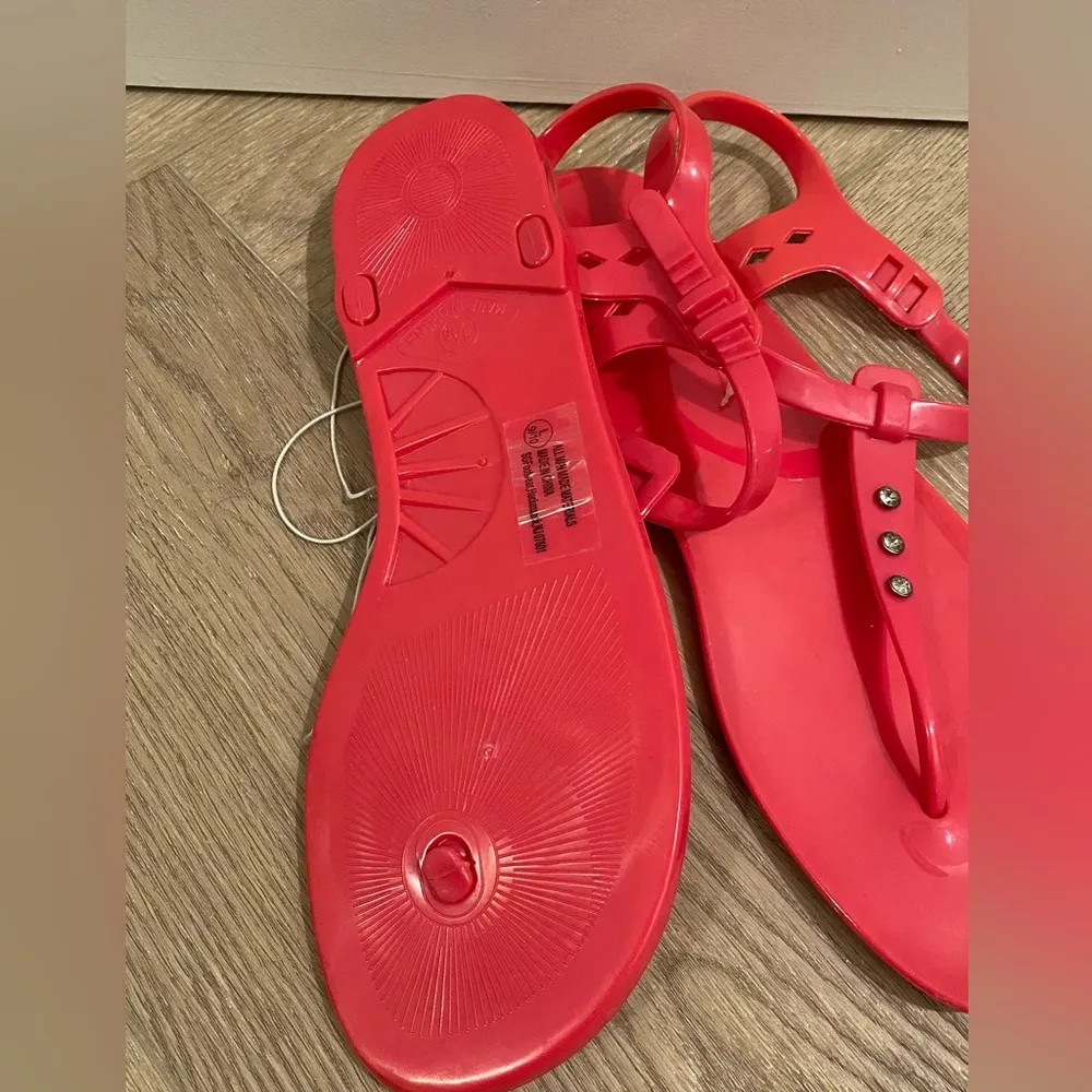 Pink Jelly Sandals With Rhinestone Detail Size L 9/10 New - Image 4