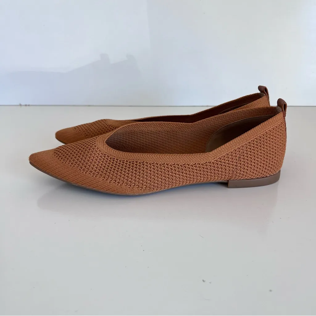 Everlane Women's The 40 Hour Flat ReKnit Pointed Flat in Toffee - Image 4