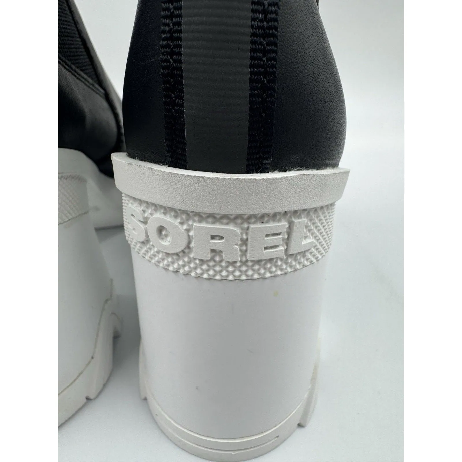 Sorel Brex Chelsea Heeled Ankle Black/White Booties, Waterproof Women’s Size 5.5 - Image 7