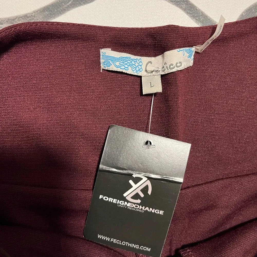 FOREIGN EXCHANGE CeCico Skort Burgundy NWT Skirt Shorts Side Zip Women’s Sz L - Image 6