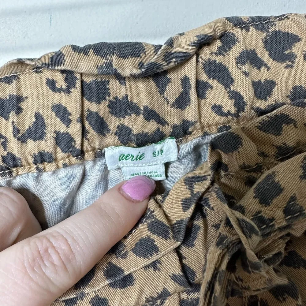 Aerie  Brown Leopard Print Paperbag Camp Shorts Women's Small - Image 3