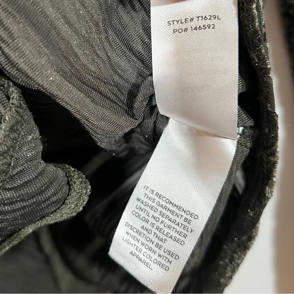 Save the Date Olive Green Velvet Striped Long Sleeve Bodysuit Size Small - Image 11