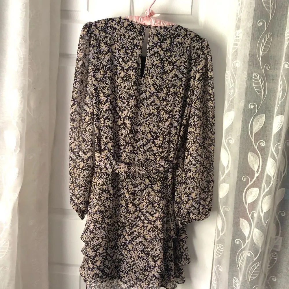 mini ruffles dress, with belt, size medium - Image 6