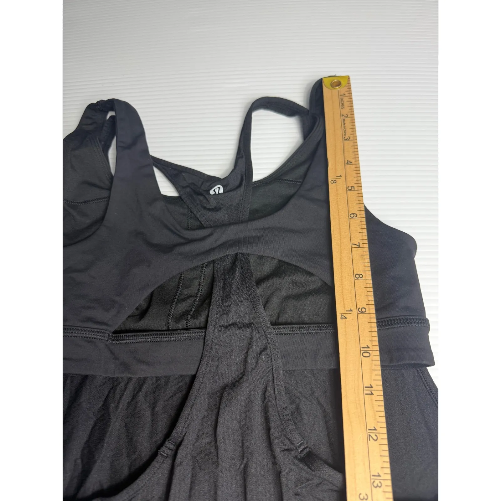 Lululemon Athletica Black Workout  Tank Top Athletic Exercise Activewear‎ - Image 4