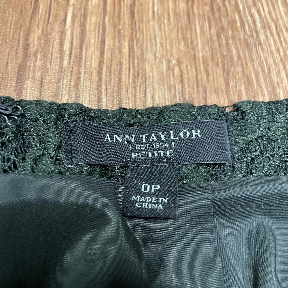 Ann Taylor Womens Dark Green Lace Stretch Pencil Skirt Size 0P Petite - Image 7