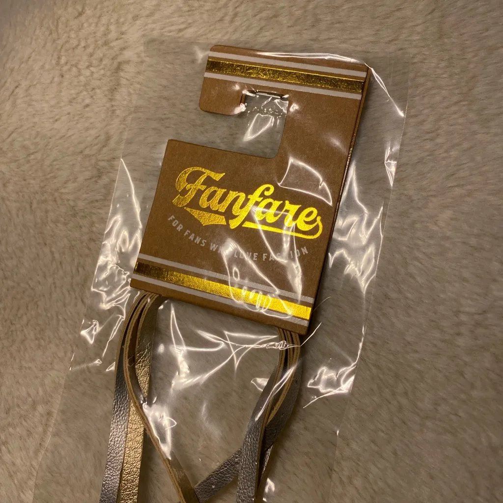 Orange & Blue Metallic Wrap Necklace NEW - Image 4