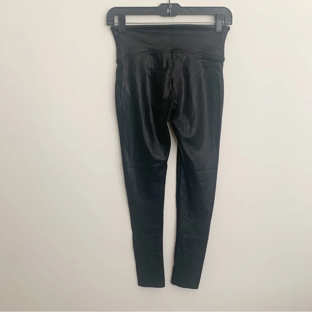 Spanx by Sara Blakely Petite Black Faux Leather Pull On Mid Rise Leggings Sz MP - Image 5