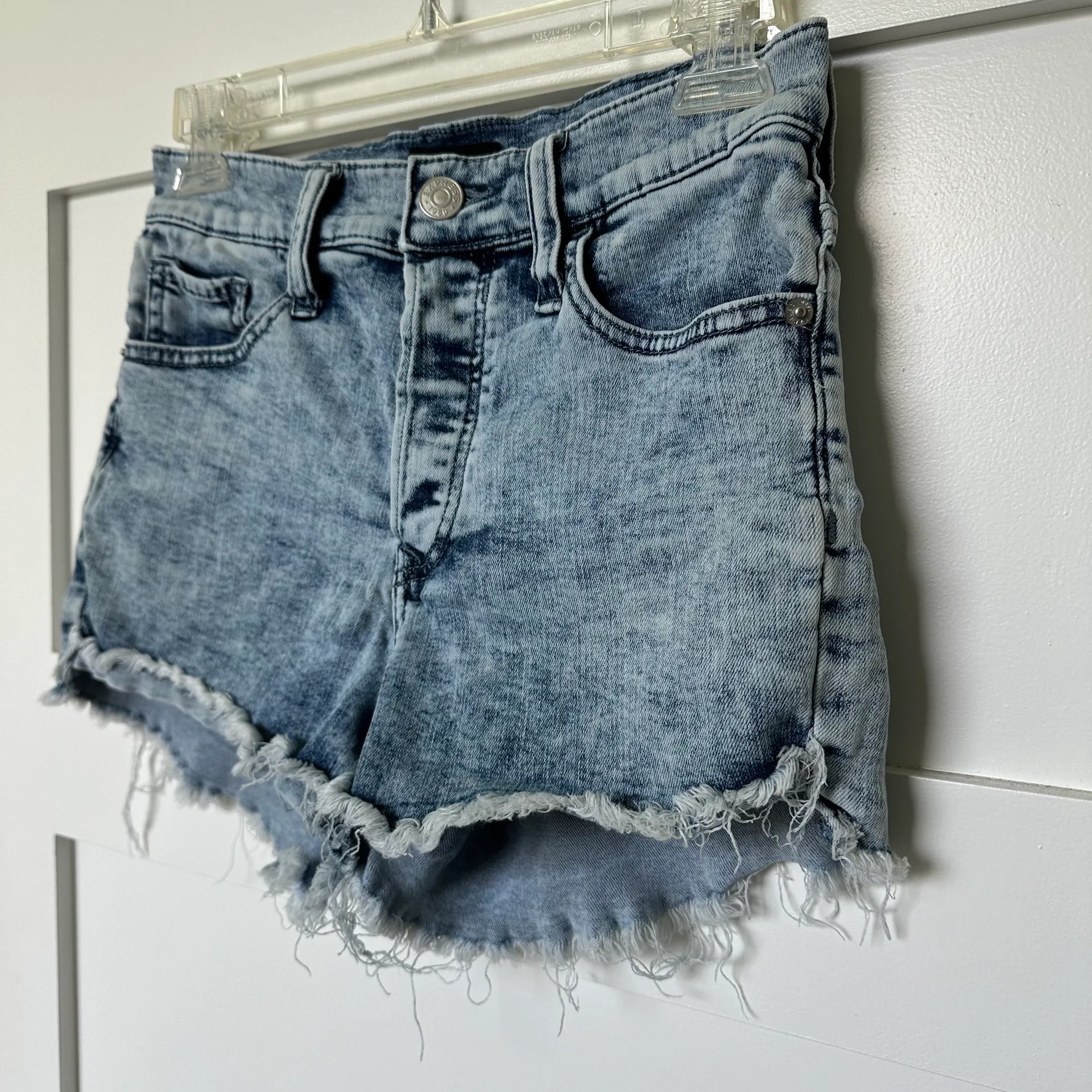 EXPRESS High Waisted Denim Shorts - Image 3