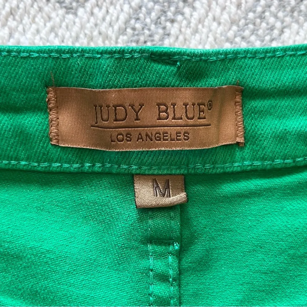 JUDY BLUE High Rise Green Garment Dyed Tummy Control Denim Shorts Medium - Image 6