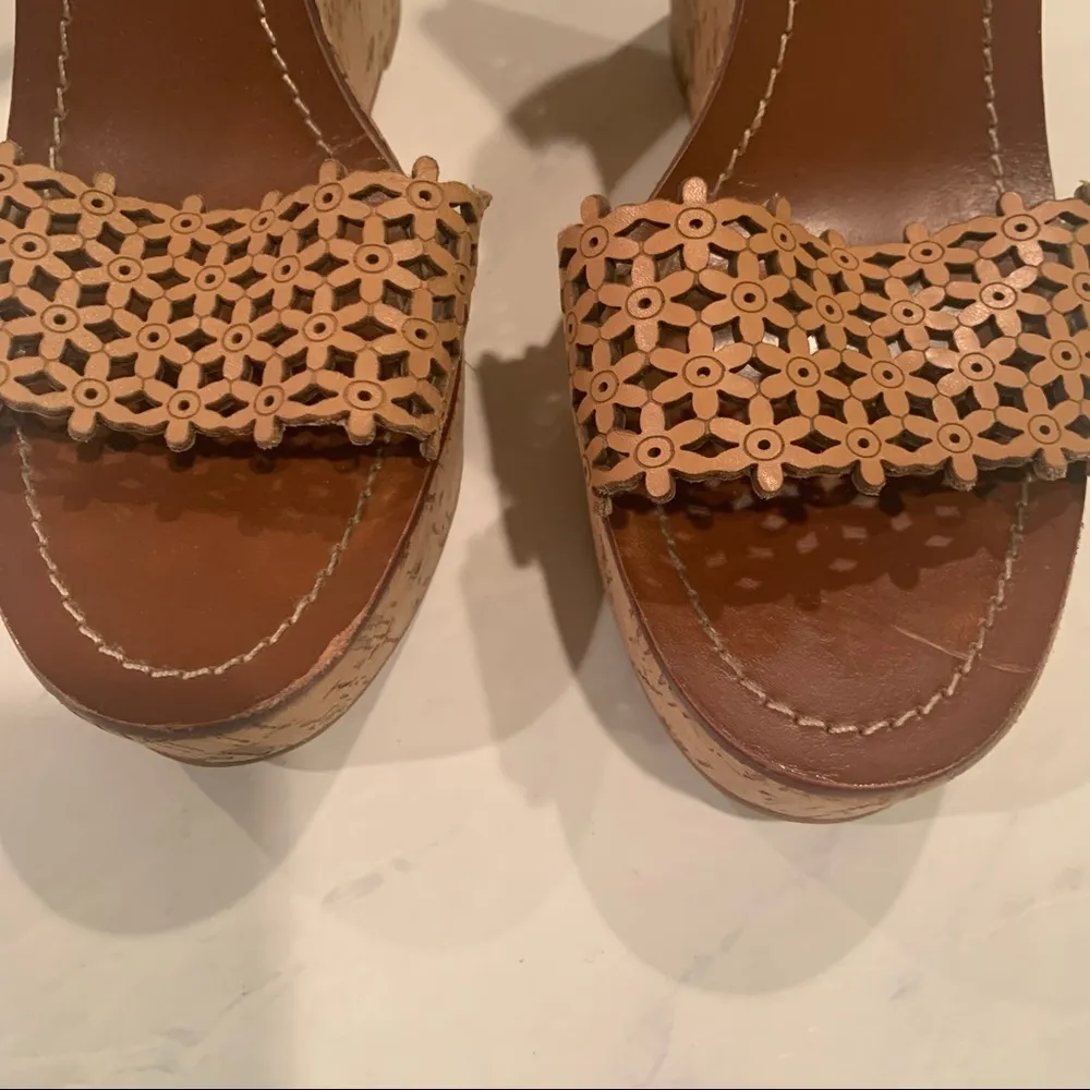 Tory Burch Daisy Perforated Leather Platform Wedge Sandals Brown Tan - Image 3