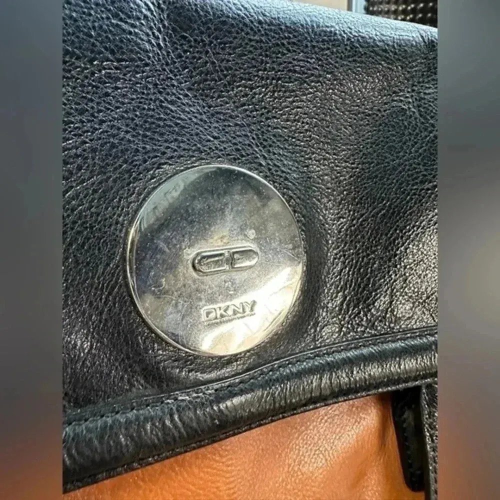 Vintage DKNY Brown & Black Color Block Leather Shoulder Bag - Image 5
