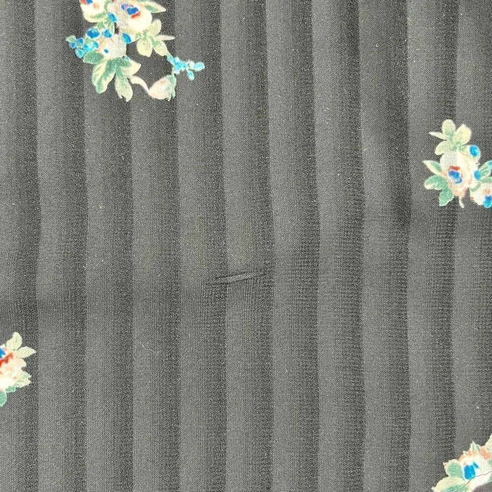 Metaphor Floral Flowy Long Sleeve Semi-Sheer Blouse Medium - Image 6