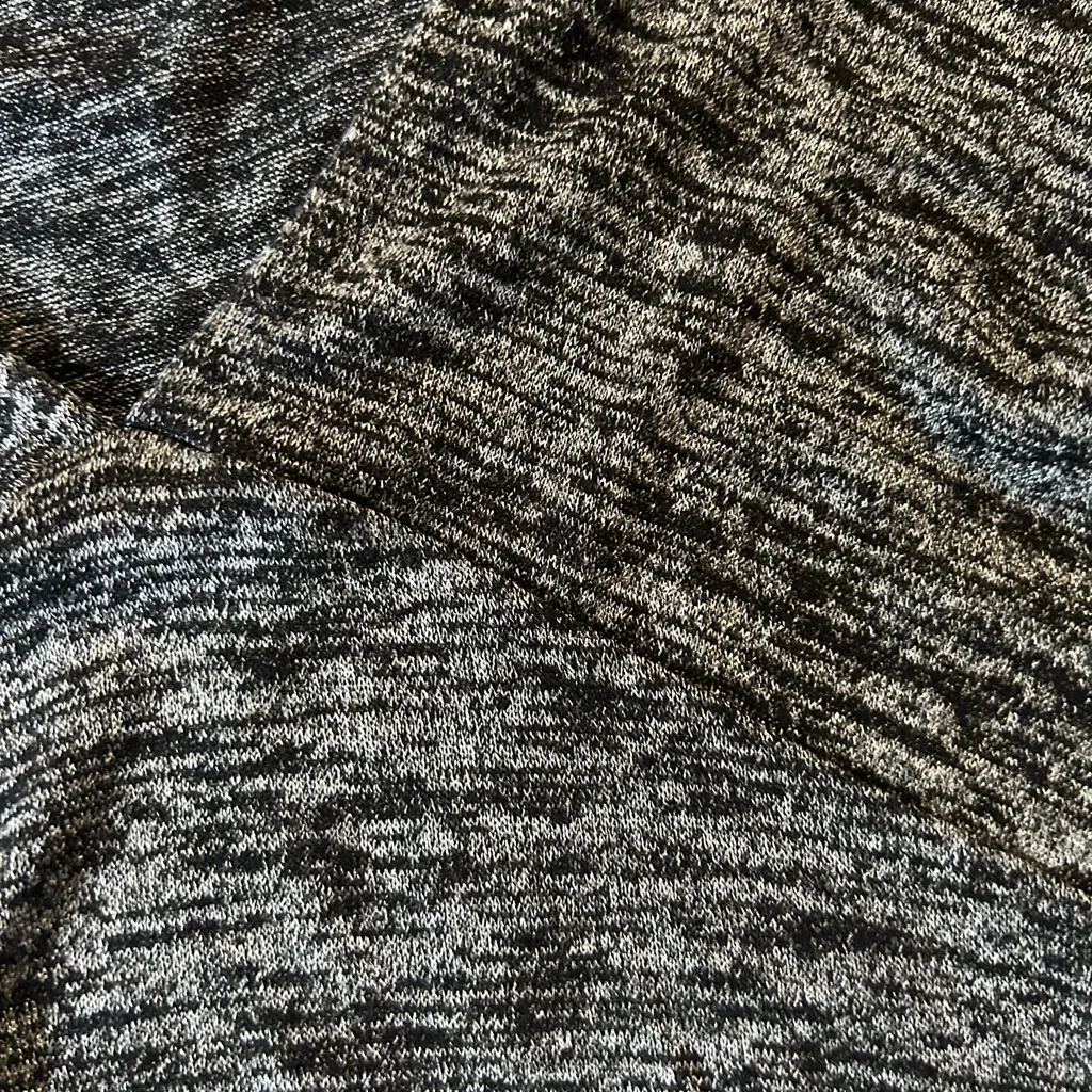 Forever 21 Charcoal Long Sleeve Top - Image 3