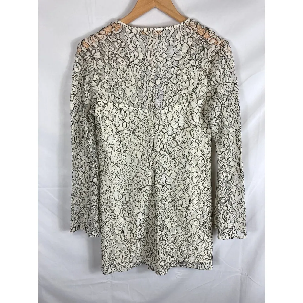 NWT Wayf Long Bell Sleeve V Neck Lace Shift Dress S - Image 9