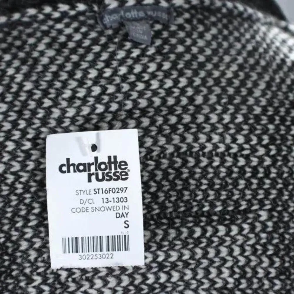 Charlotte Russe NWT Southwestern Thick Knit Open Cardigan Red White Gray - Image 6