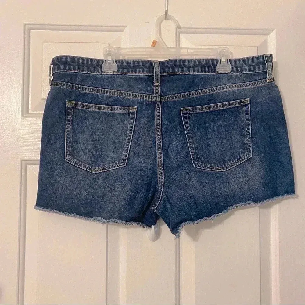 Gap Sexy Boyfriend Short Women's 18 High Rise Cutoff Distressed Festival NEW‎ - Image 2