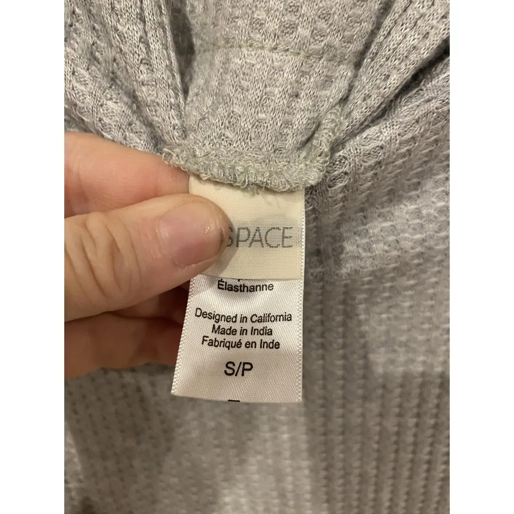 L*SPACE Lounge Set Womens Small Gray Waffle Knit Hooded Top Pants 2 Piece Outfit - Image 3