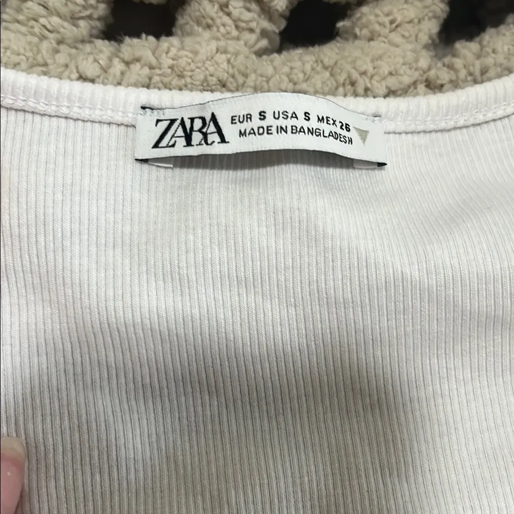 Zara White Puff Sleeve Crop Blouse - Image 2