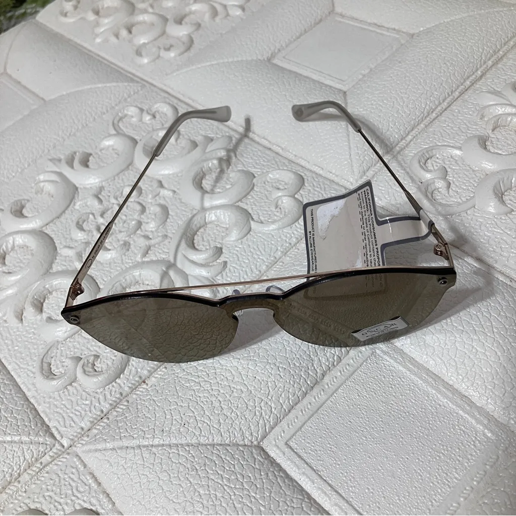 Oscar De La Renta Cat eye Brown Metal Frame Sunglasses NWT - Image 6