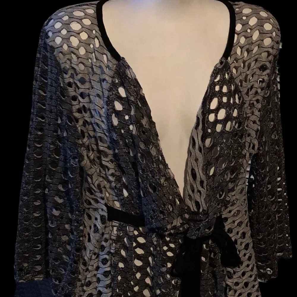 Lily by Firmiania Babydoll style top that ties🌸 - Image 5