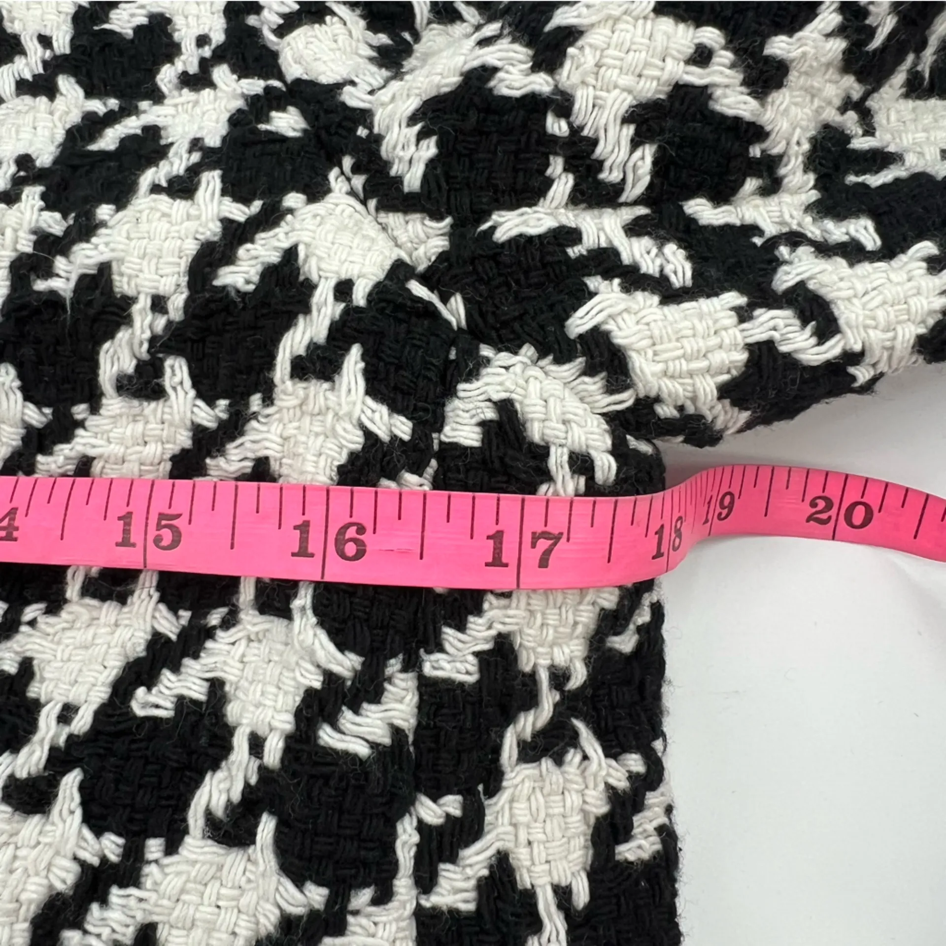 L'Agence Adette houndstooth tweed jacket black white sz 6 - Image 7