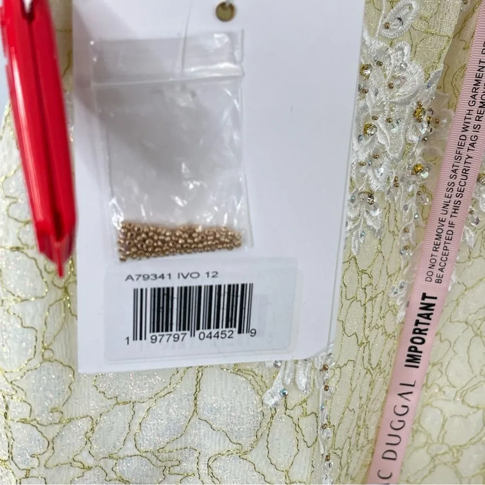 Mac Duggal 79341 Floral Appliqués Sleeveless Plunge Neck Trumpet Gown, Size 12 - Image 7