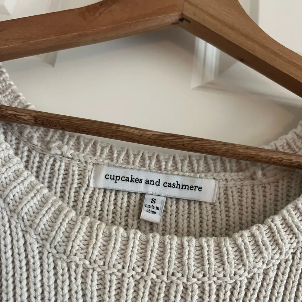 Knit Sweater Vest / Poncho | Size: Small - Image 4