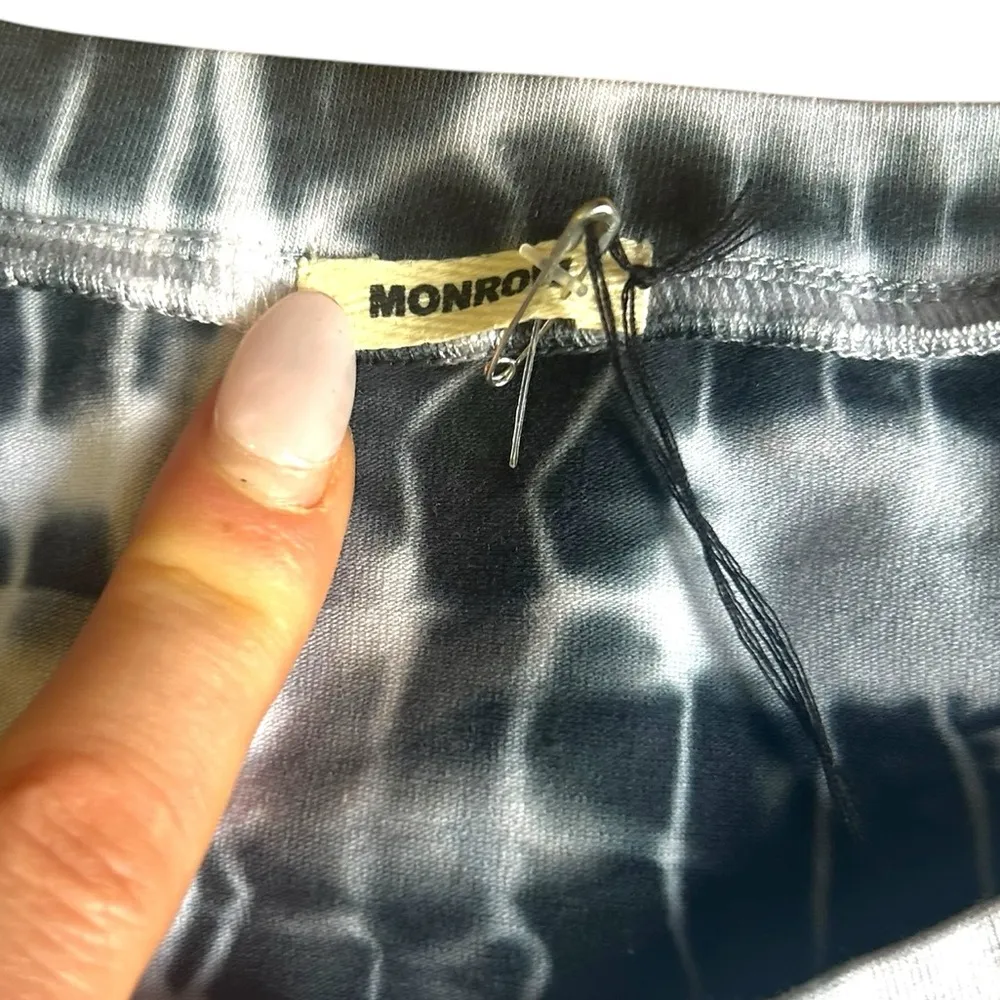 Monrow White Tiger Tie Dye Contrast Mesh Dress Revolve New With tags size XS - Image 4